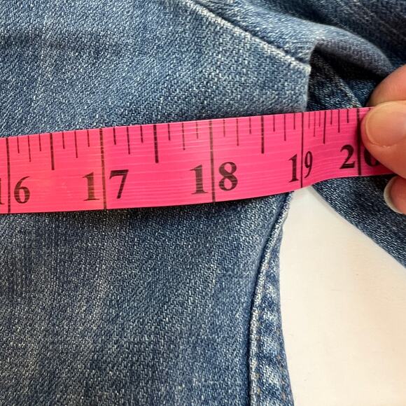 Levi’s OOAK Hand Painted Trucker Jean Jacket Womens Medium Denim Cherry Bomb - Picture 7 of 13